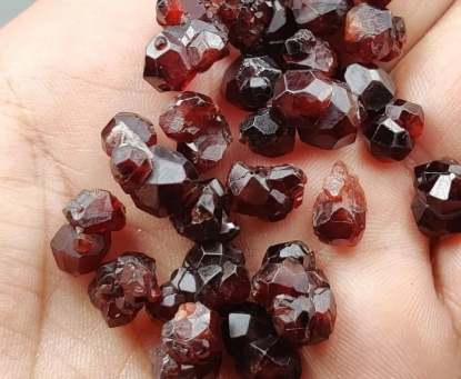 紅石榴石選購
