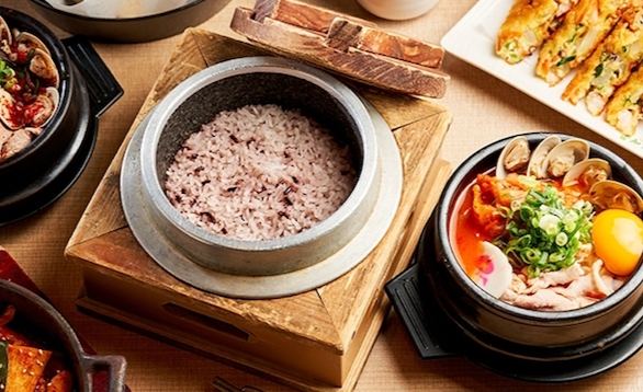 板橋大遠百美食推薦