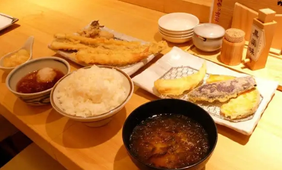 池袋太陽城美食