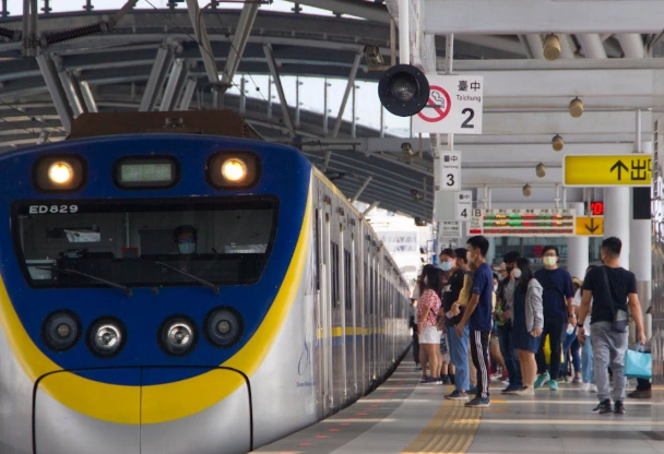 高鐵台中站到麗寶樂園交通