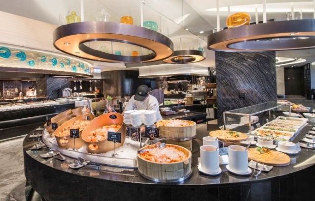 自助餐買一送一