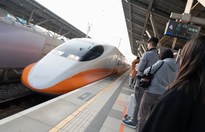 麗寶樂園接駁車時刻表