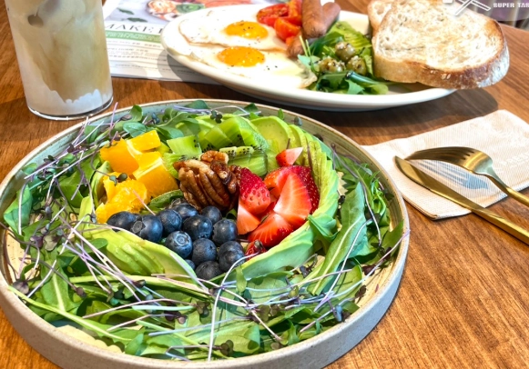 遠企購物中心美食