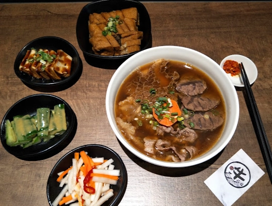 遠企美食街必吃