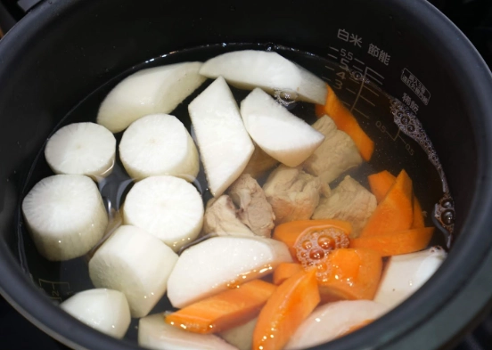 電鍋排骨湯食譜