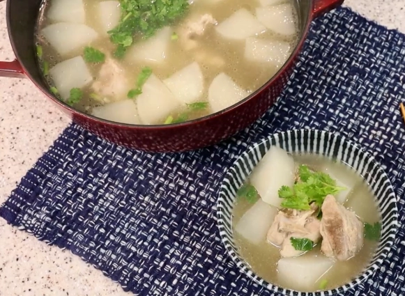 蘿蔔排骨湯 食譜