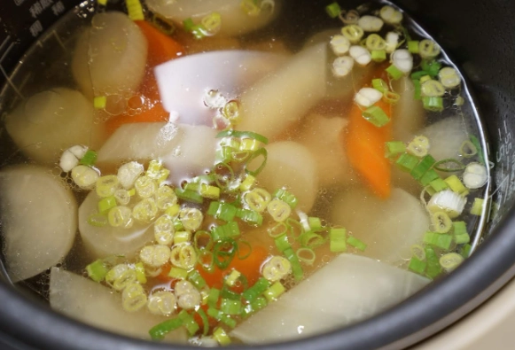 電鍋蘿蔔湯食譜