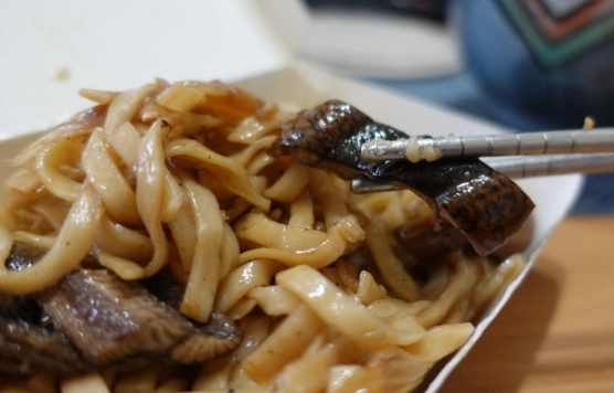 光彩街美食推薦