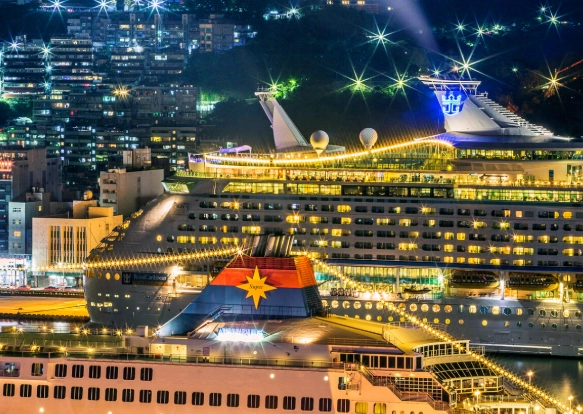 基隆港船班時刻表