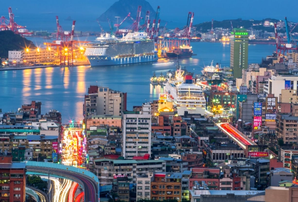 基隆港船班時刻表