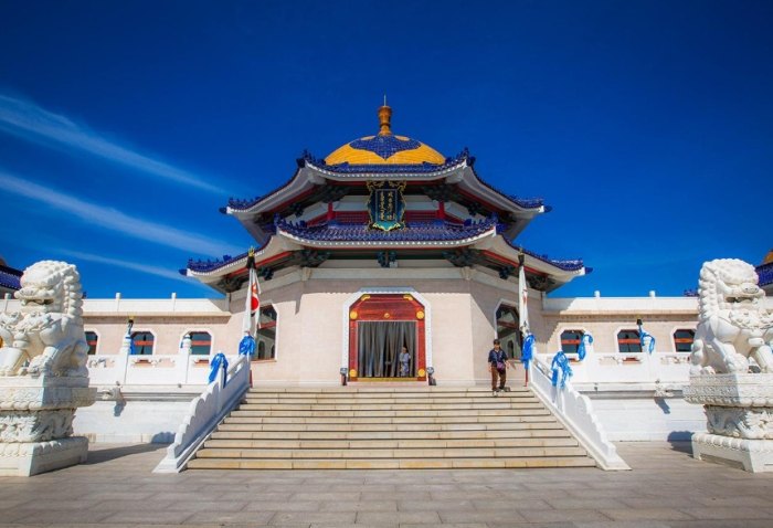 鄂爾多斯旅遊景點