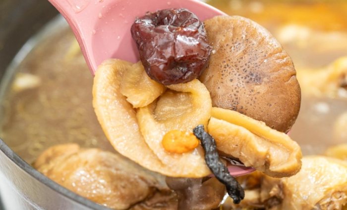 三代同堂菜脯雞食譜