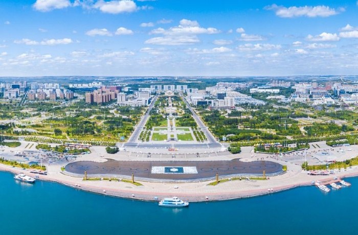 鄂爾多斯旅遊景點