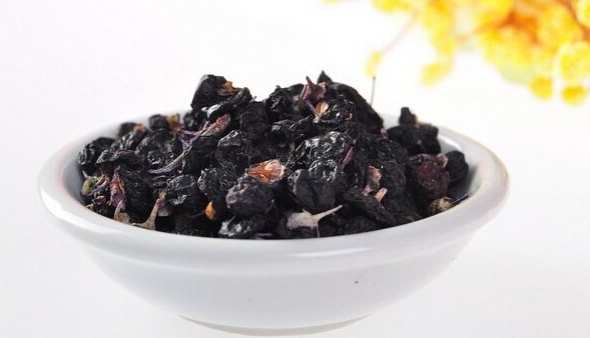 黑枸杞泡水 每天喝