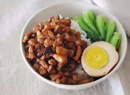 台灣古早味滷肉飯