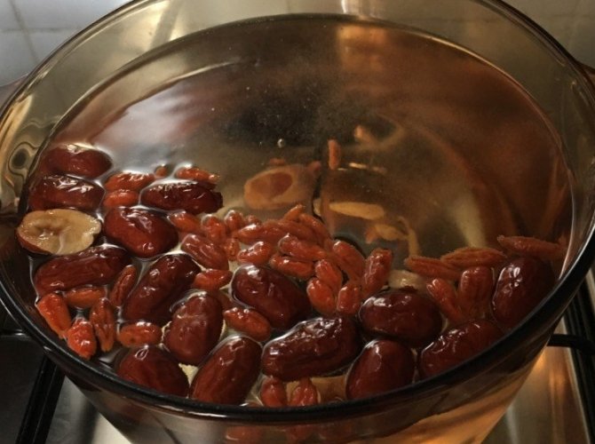 麥冬紅棗杞子茶 做法