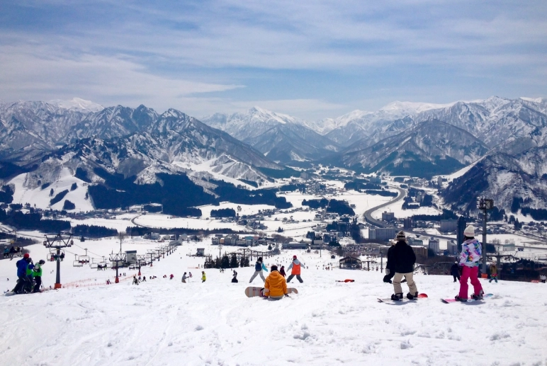 北海道滑雪旅遊