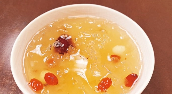 銀耳蓮子湯不適合什麼人