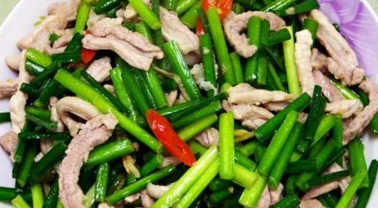 男生吃韭菜好處