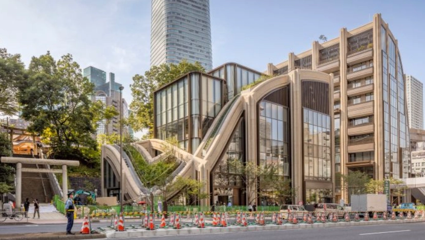 麻布台之丘前往方式