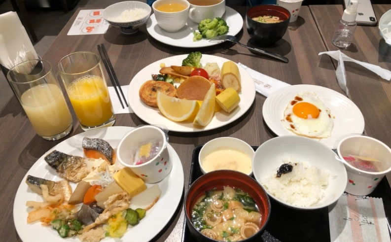 池袋美食早餐