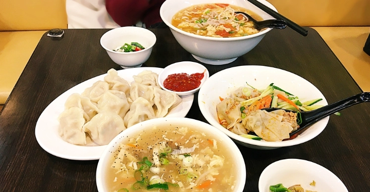 昆陽捷運站餐廳