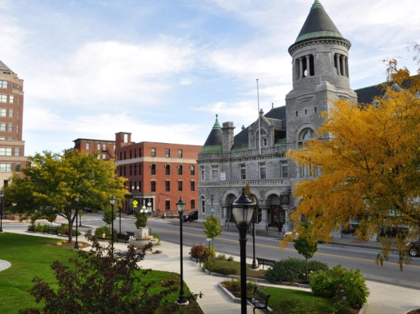 缅因州旅游城市