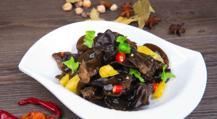 預防隔夜木耳中毒