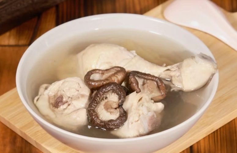 雞角刺雞湯做法