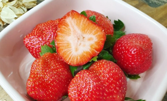 草莓美食推薦
