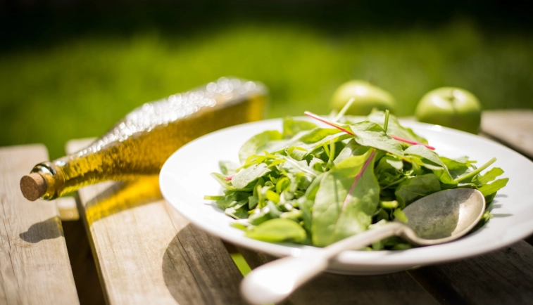 冷壓苦茶油 熱炒