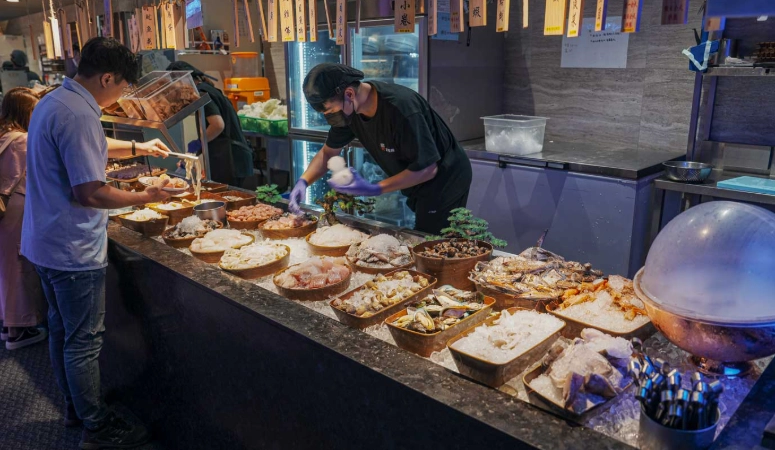 葷素自助餐 台中