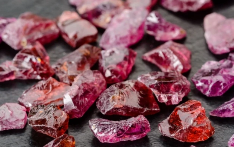 石榴石淨化方法