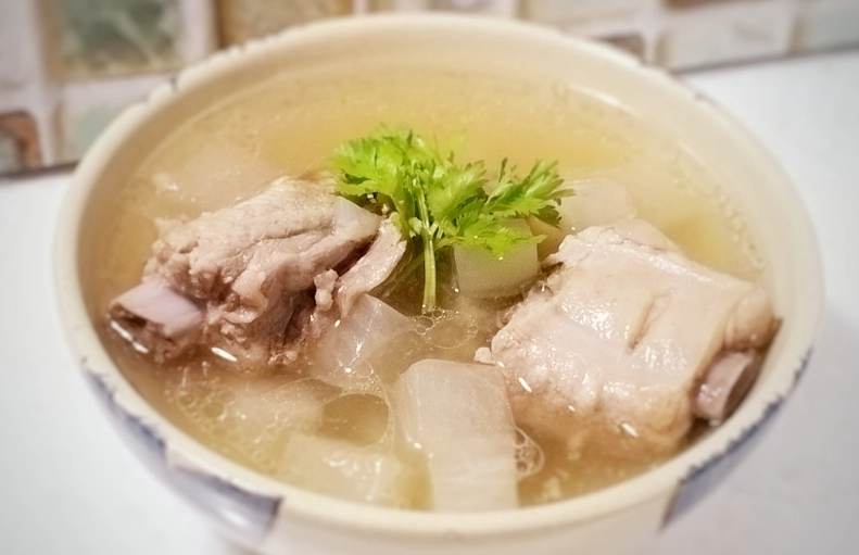 白羅白排骨湯做法