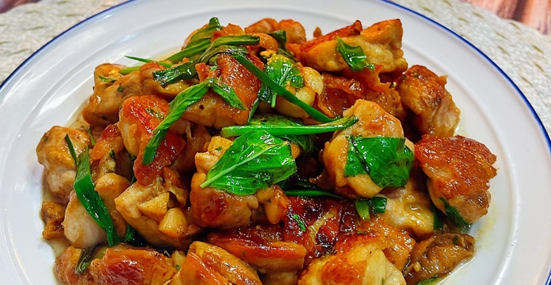 炒去骨鸡腿肉做法