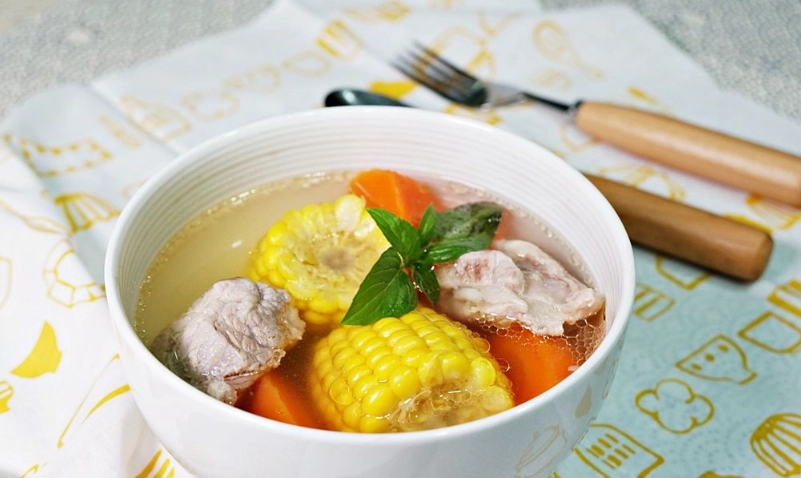 蘿蔔排骨湯加什麼