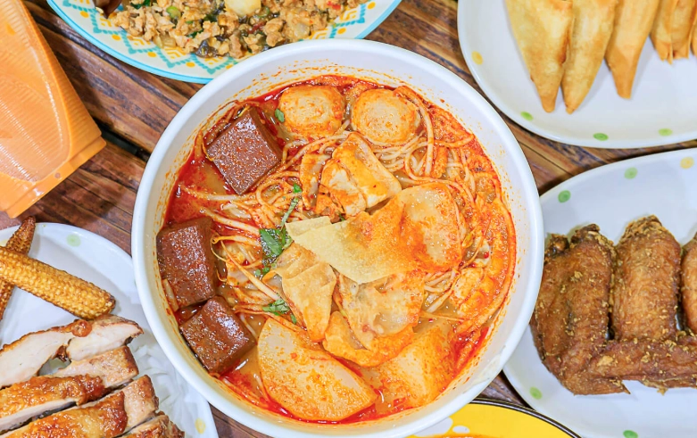 泰式自助餐台中