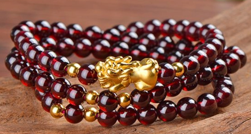 石榴石顏色寓意