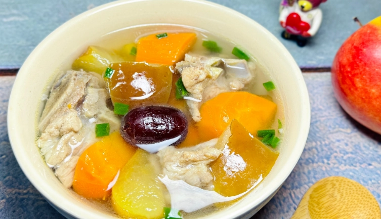 蘿蔔排骨湯紅棗