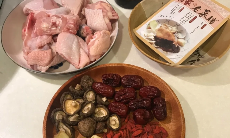 老菜脯雞湯食譜