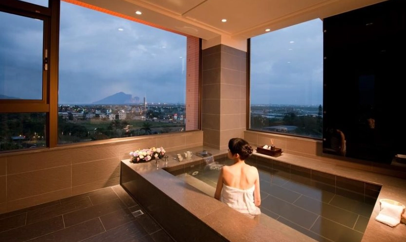 礁溪火車站平價住宿