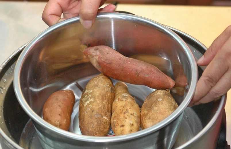 蒸地瓜電鍋方法