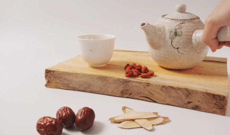 黃耆麥冬紅棗枸杞功效