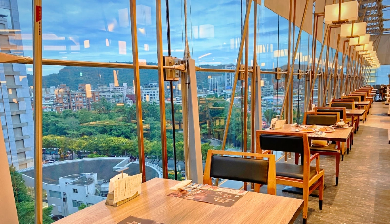 漢來海港長者折扣