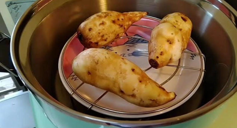 瓦斯爐蒸地瓜步驟