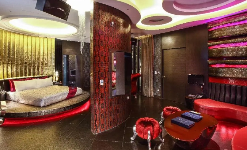 台中汽車旅館KTV