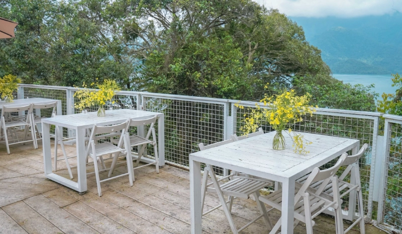 日月潭高級餐廳