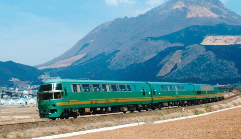 福岡機場到由布院