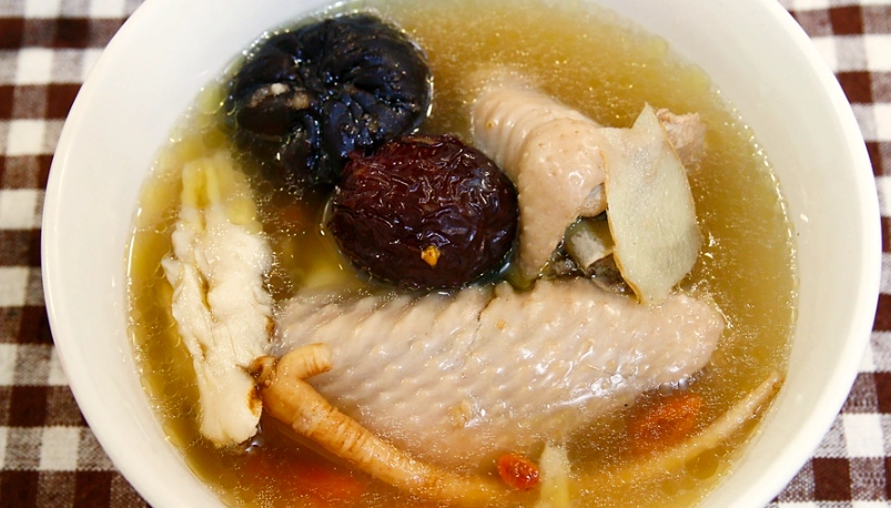 黑棗枸杞雞湯食譜