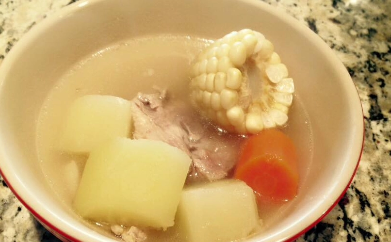 青木瓜紅蘿蔔湯 食譜